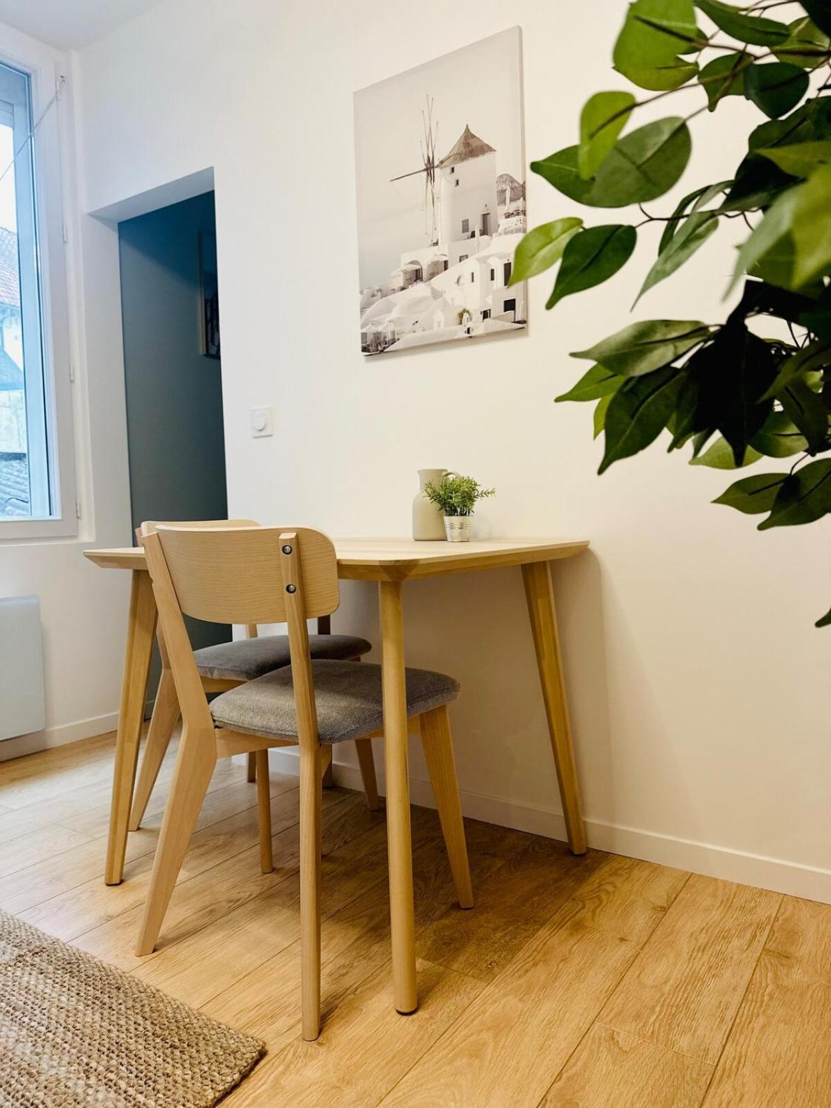 Un Appartement En Centre Ville , A 2 Pas Du Chateau De Villers Cotterets Eksteriør billede